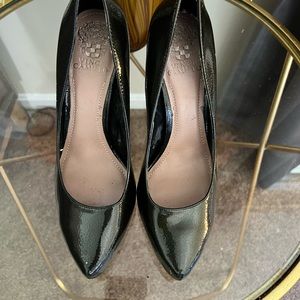 Vince Camuto Pumps, never worn!!!